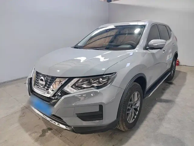 Фотография автомобиля — Nissan X-Trail