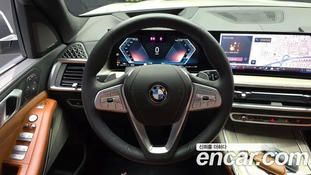 BMW X7 — Фото автомобиля 12