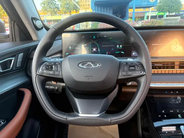 Chery Tiggo 8 PLUS — Фото автомобиля 21