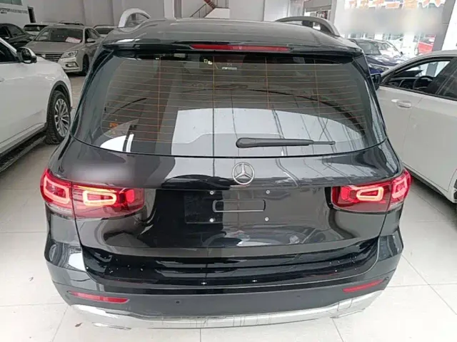 Mercedes-Benz GLB-Class — Фото автомобиля 5