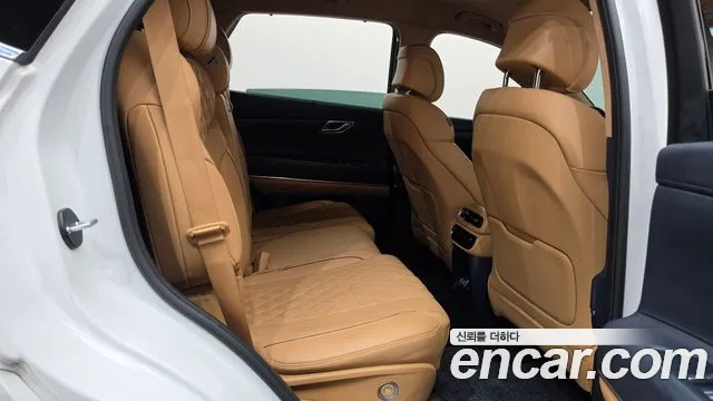 Genesis GV80 — Фото автомобиля 25