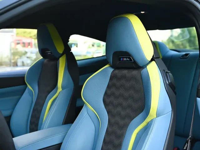 BMW M4 — Фото автомобиля 15