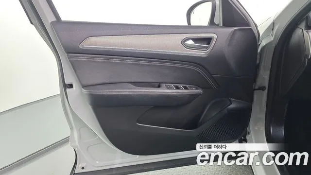 Renault Korea XM3 — Фото автомобиля 13