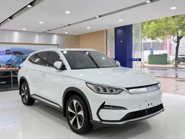 BYD Song PLUS — Фото автомобиля 3