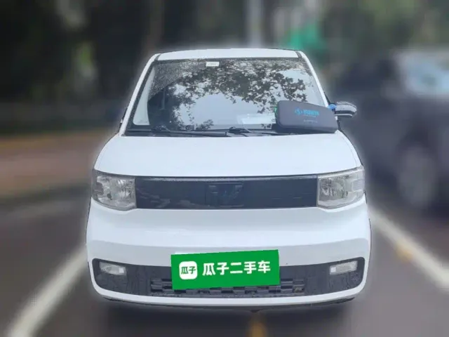 Wuling Hongguang Mini EV — Фото автомобиля 2