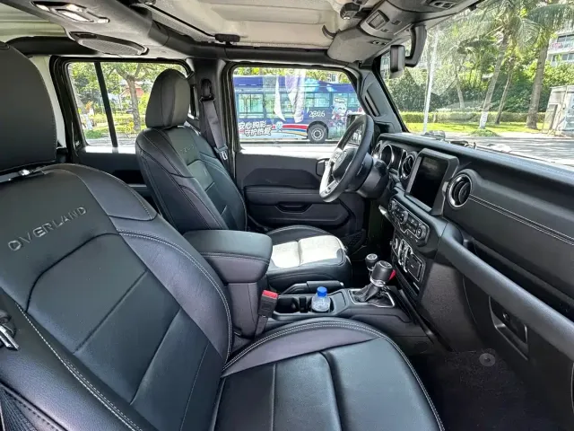 Jeep Gladiator — Фото автомобиля 19