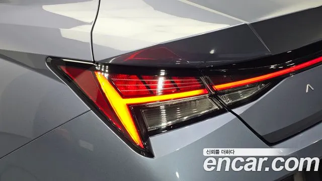 Hyundai Avante CN7 — Фото автомобиля 8