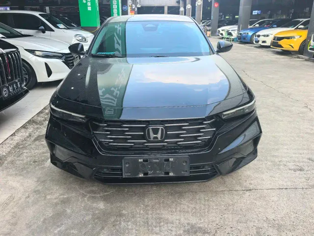 Honda Accord — Фото автомобиля 2