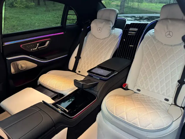 Mercedes-Benz S-Class — Фото автомобиля 10