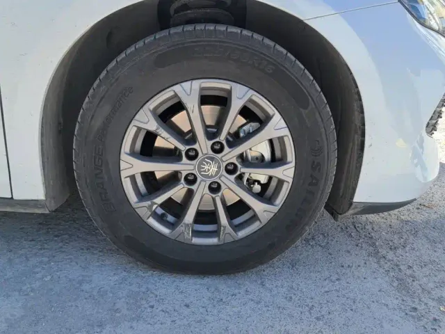 BYD Qin L — Фото автомобиля 25