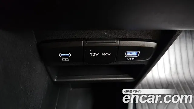 Hyundai Staria — Фото автомобиля 29