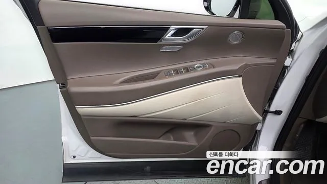 Genesis GV80 — Фото автомобиля 13