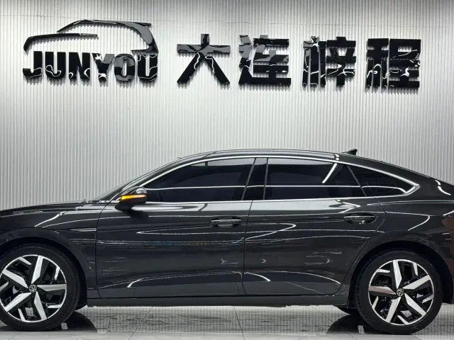 Volkswagen Lamando — Фото автомобиля 7
