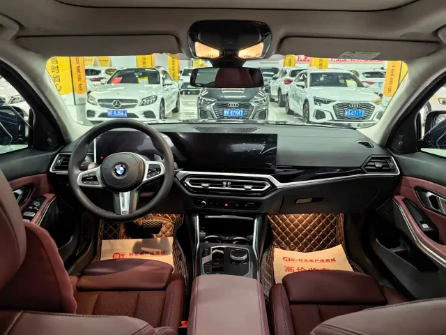 BMW 3 Series — Фото автомобиля 8