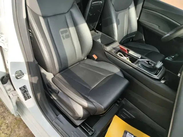 Wuling Jiachen — Фото автомобиля 24