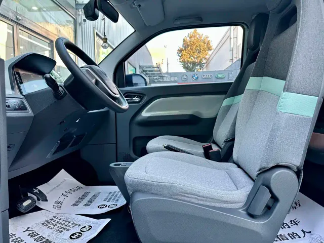 Wuling Hongguang Mini EV — Фото автомобиля 6