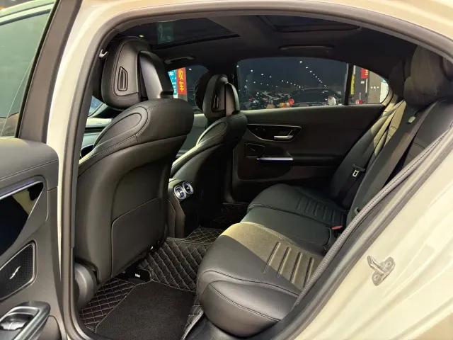 Mercedes-Benz C-Class — Фото автомобиля 13
