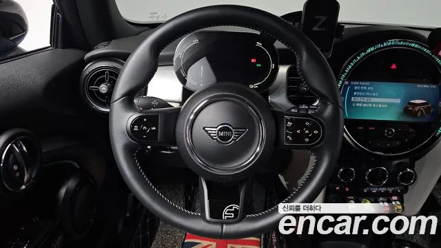 MINI Cooper Cooper Electric — Фото автомобиля 18
