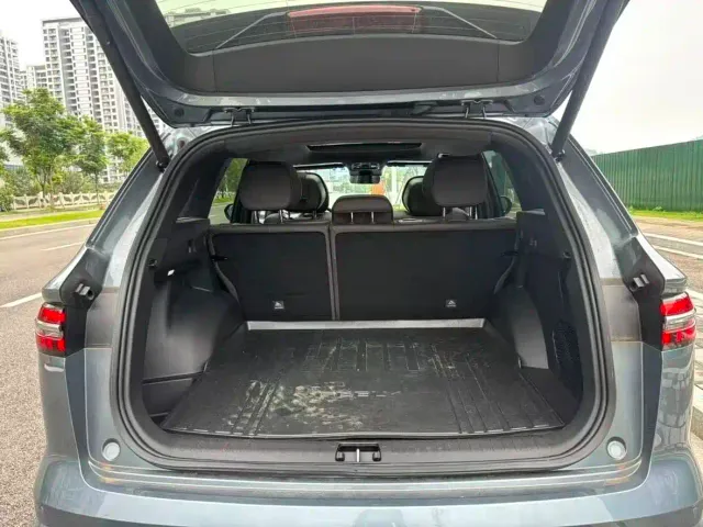 Geely Xingyue L — Фото автомобиля 17