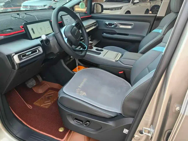 GAC Aion Y — Фото автомобиля 12