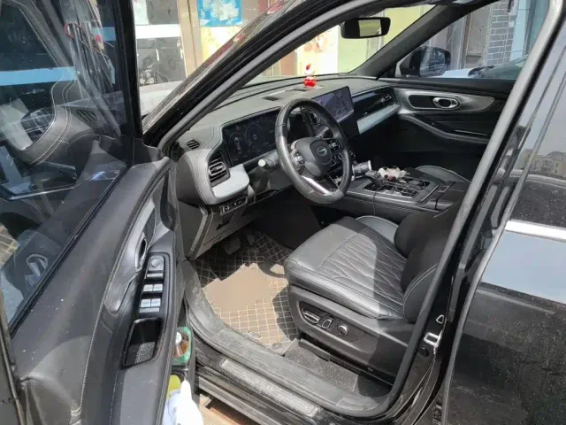 GAC Trumpchi GS8 — Фото автомобиля 12