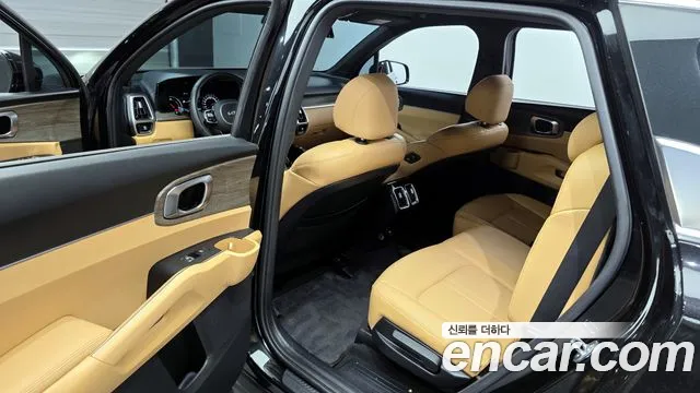 Kia Sorento — Фото автомобиля 11