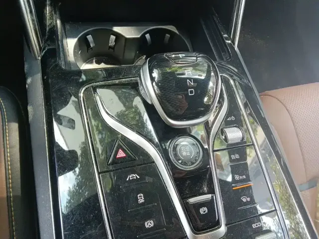 BYD Tang New Energy 2021 DM 2.0T 4WD Performance Premium — Фото автомобиля 15