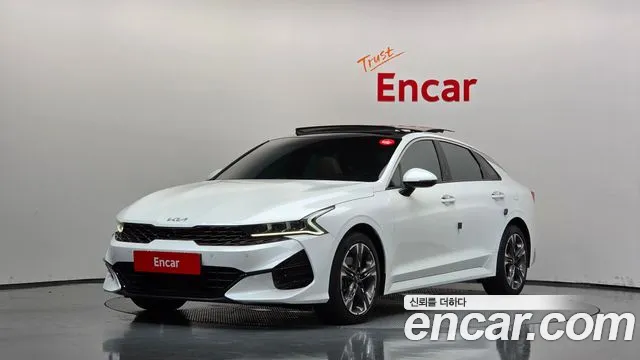 Фотография автомобиля — Kia K5 Generation 3