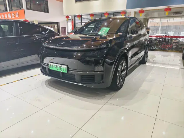 Фотография автомобиля — Li Auto L9