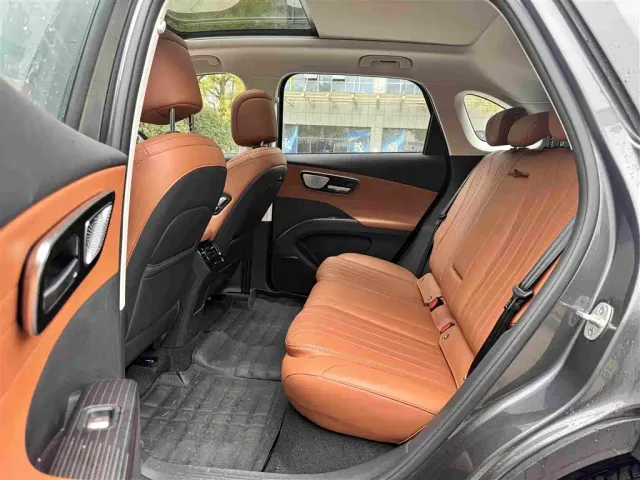 Chery Tiggo 8 — Фото автомобиля 7