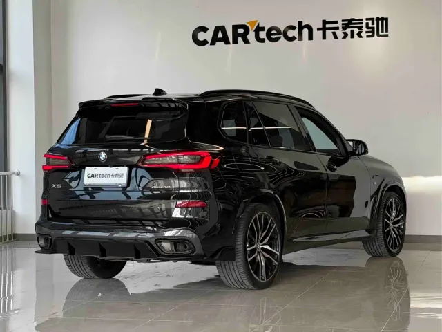 BMW X5 — Фото автомобиля 3