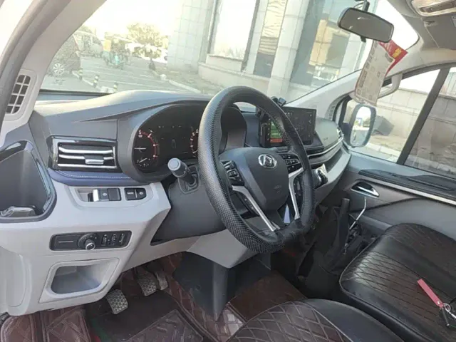 Maxus Xintu V70 — Фото автомобиля 9