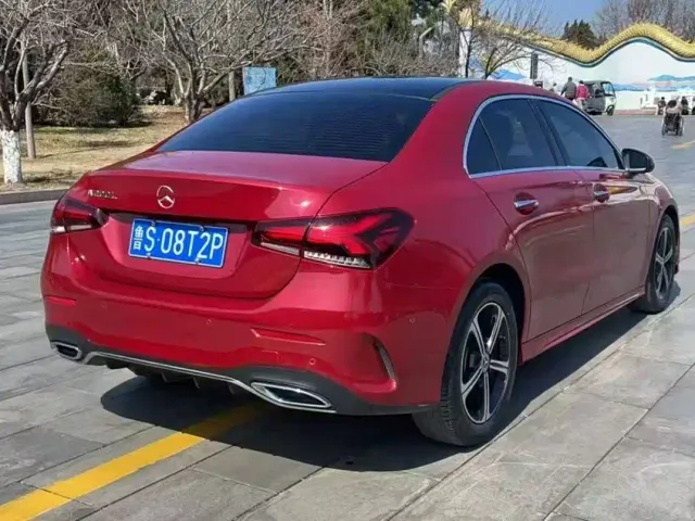 Mercedes-Benz A-Class — Фото автомобиля 9