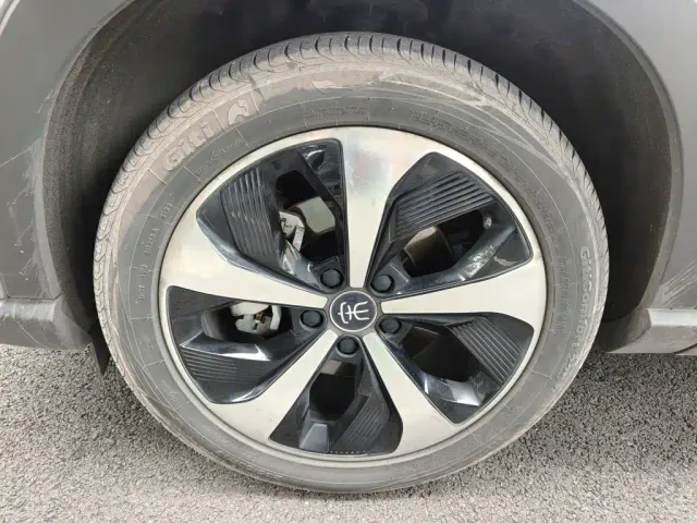 BYD Song PLUS — Фото автомобиля 22