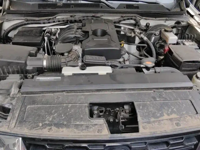 Nissan Terra — Фото автомобиля 10