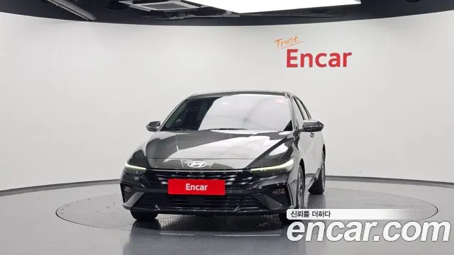 Hyundai AVANTE Новый Avante (CN7) — Фото автомобиля 3