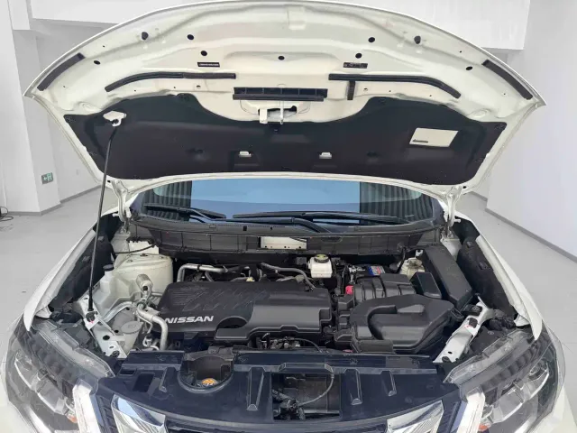 Nissan X-Trail — Фото автомобиля 19