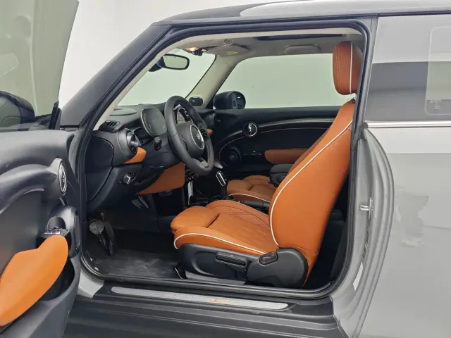 MINI Hatch — Фото автомобиля 12