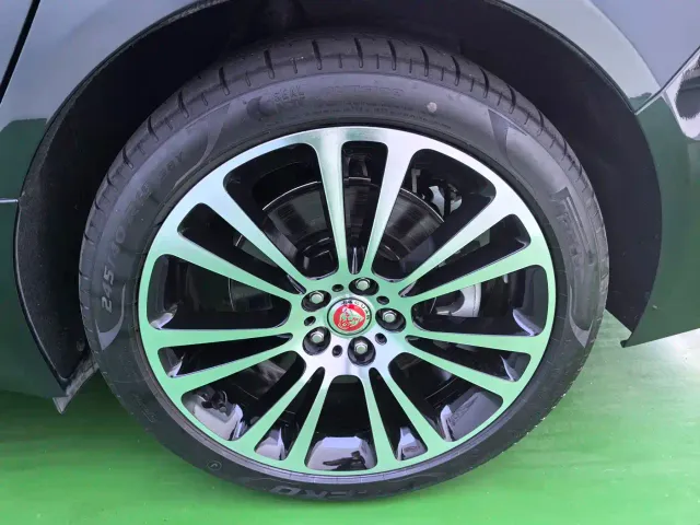 Jaguar XFL — Фото автомобиля 19