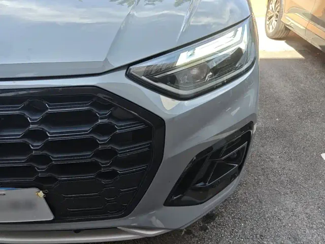 Audi Q5L — Фото автомобиля 23
