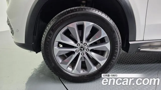 Mercedes-Benz GLE-Class — Фото автомобиля 5