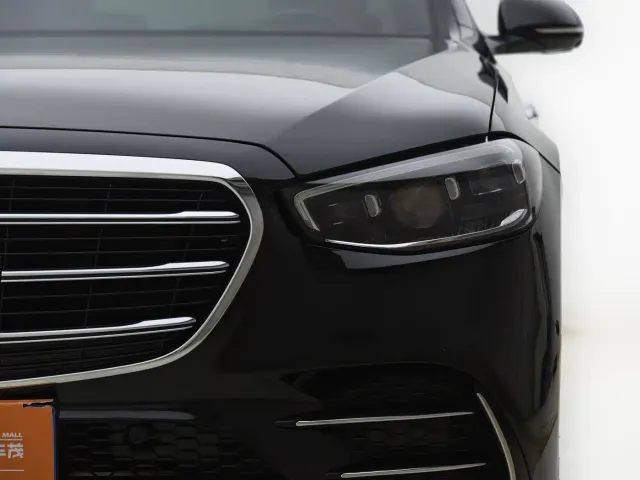 Mercedes-Benz S-Class — Фото автомобиля 2