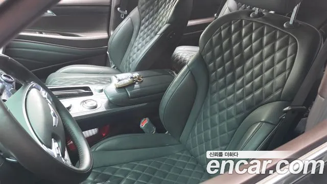 Genesis GV80 — Фото автомобиля 30