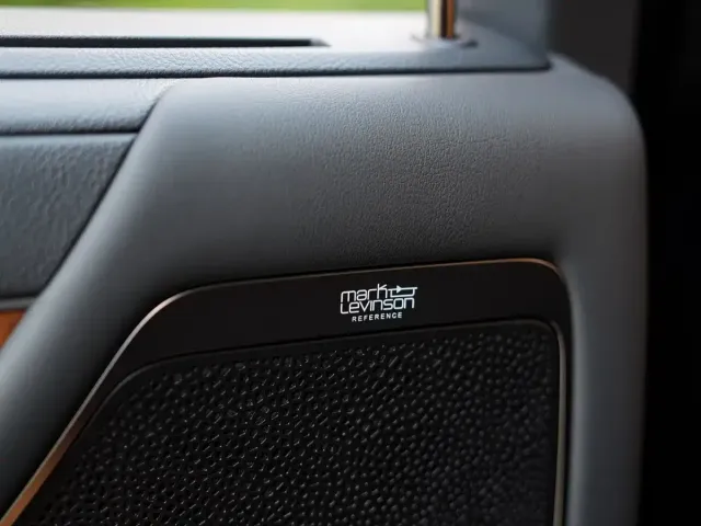 Lexus LX — Фото автомобиля 22