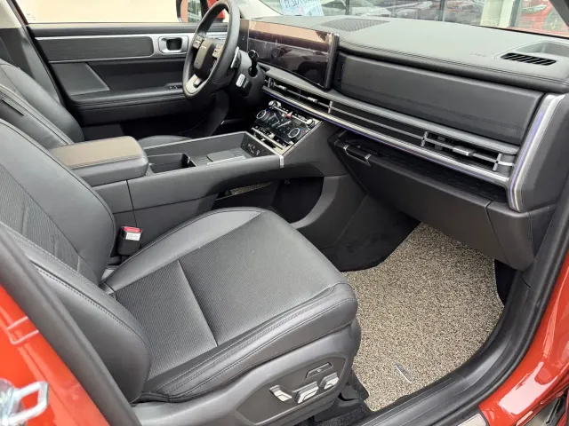 Hyundai Santa Fe — Фото автомобиля 9