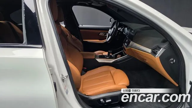 BMW 3-Series 3 серия (G20) 320i M Sport — Фото автомобиля 11