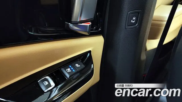 Kia Canival Carnival 4 поколение Бензин 7 мест Signature — Фото автомобиля 19