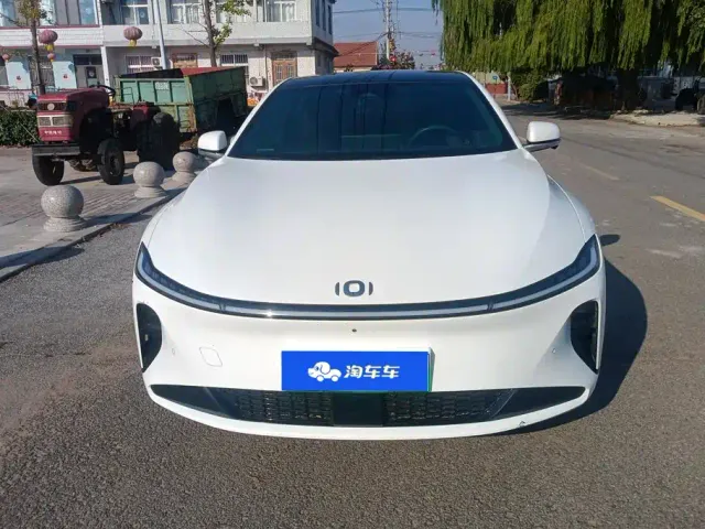 Changan Qiyuan A07 — Фото автомобиля 2
