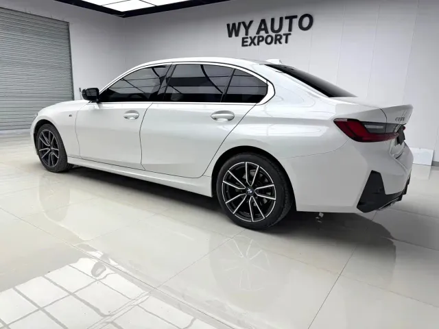 BMW 3 Series — Фото автомобиля 4
