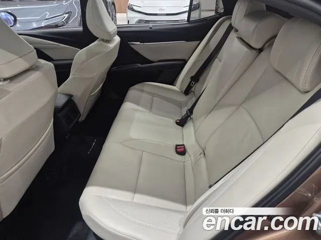 Toyota Camry XV80 — Фото автомобиля 11